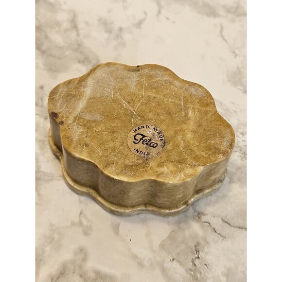 Vintage Trinket Box Hand Carved Stone Mother of Pearl FETCO Made in India - Picture 11 of 15